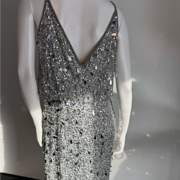 Sherri Hill Silver Sequin Dress - Picture 6 of 8